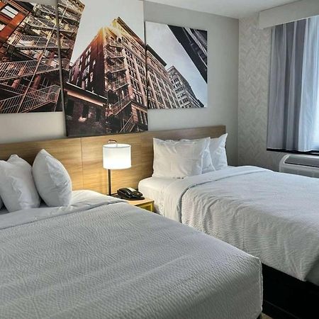 Days Inn By Wyndham Brooklyn Eastern Parkway New York Ngoại thất bức ảnh